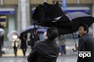 В Японии сильные ветра и снегопады