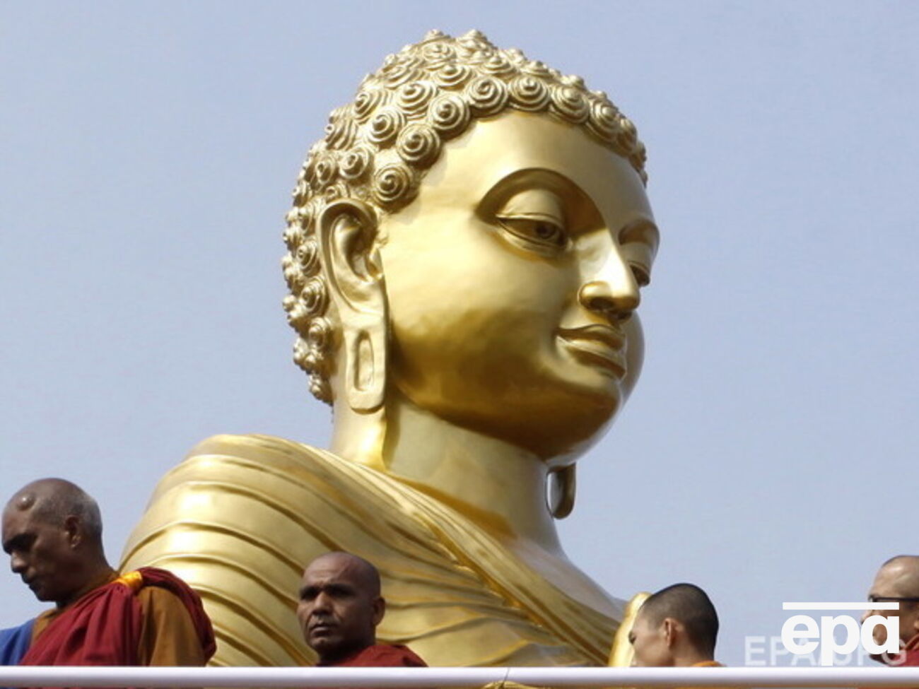 Китай ведет реестр "живых будд"