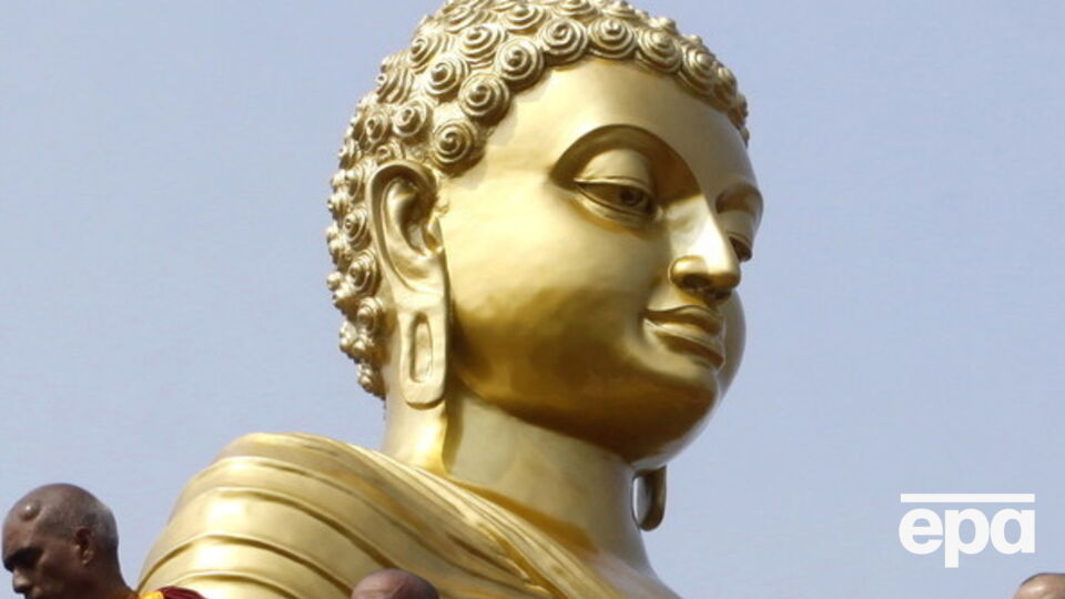 Китай ведет реестр "живых будд"