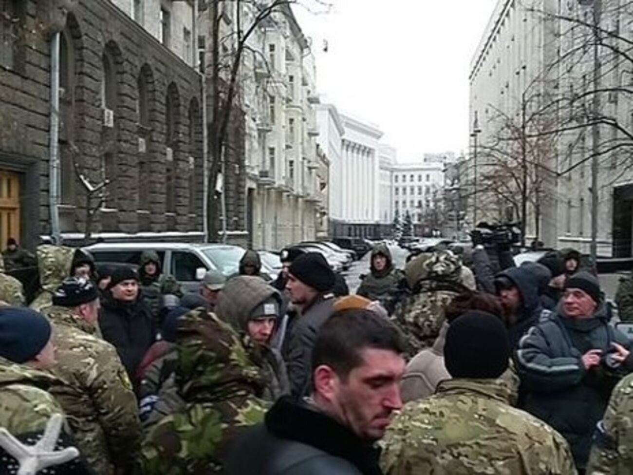 Участники митинга хотят донести до властей свои требования