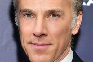 Так выглядит портрет, созданный из комбинации фото Кристофа Вальца и Бенедикта Камбербэтча