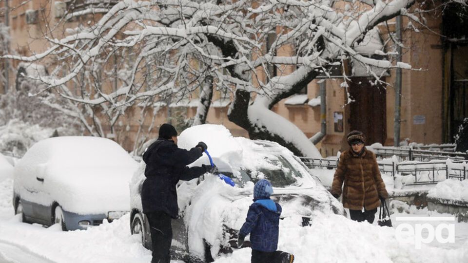 К середине недели снегопады в Украине прекратятся