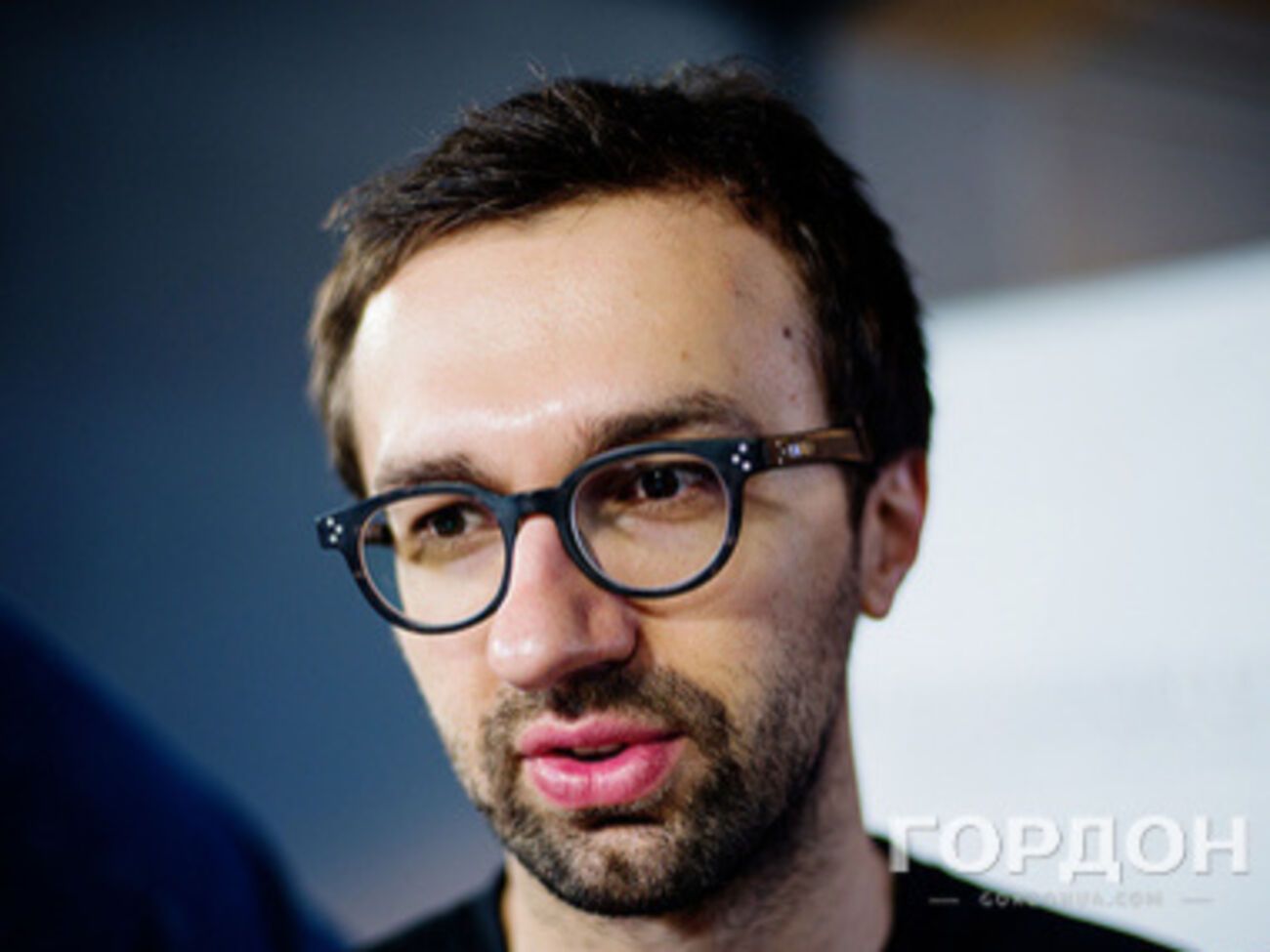 Лещенко передал в антикоррупционное бюро расследование в отношении Левочкина и Фирташа