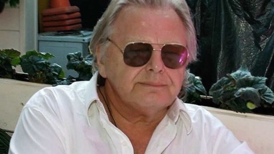 Антонову стало плохо после ужина в ресторане