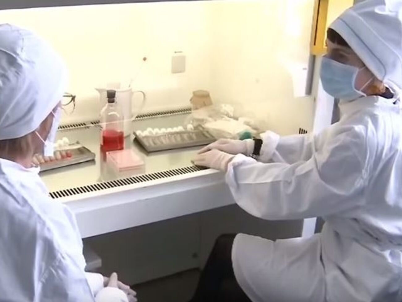 В регионах Украины проводится ежедневный мониторинг заболеваемости гриппом и ОРВИ, сообщает&nbsp;Государственная санитарно-эпидемиологическая служба