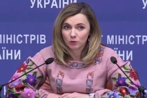 Микольская: Стоимость использования одного автомобиля конвоя составляла 350 долларов, в конвое идет порядка семи-восьми таких машин