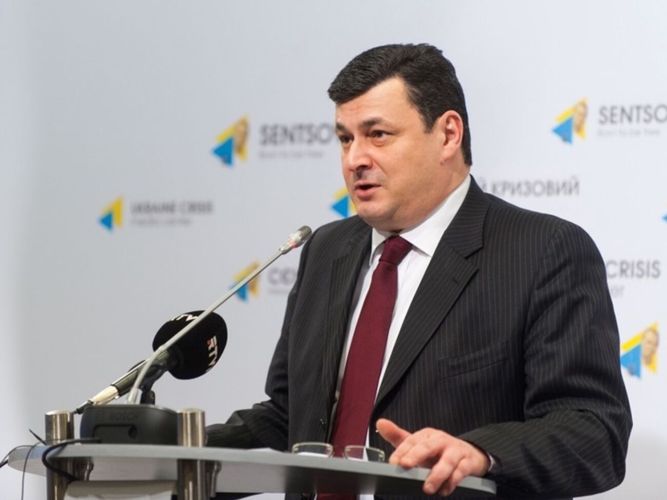 Квиташвили:&nbsp;Самая большая проблема таких анклавов &ndash;&nbsp;кроме того, что там люди умирают от военных действий, агрессии России, вот такие "черные дыры" по общественному здоровью