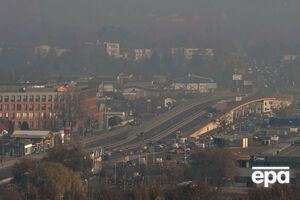 Власти Кракова решили бороться со смогом в городе, пересадив автолюбителей на общественный транспорт