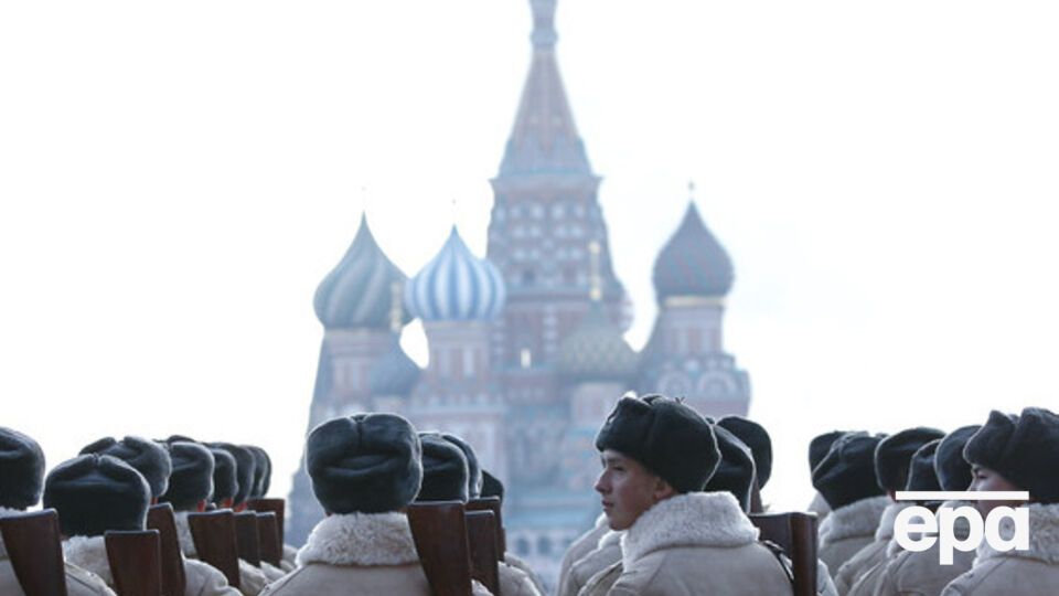 В РФ принята программа патриотического воспитания граждан