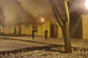 В центре Одессы горел летний театр
