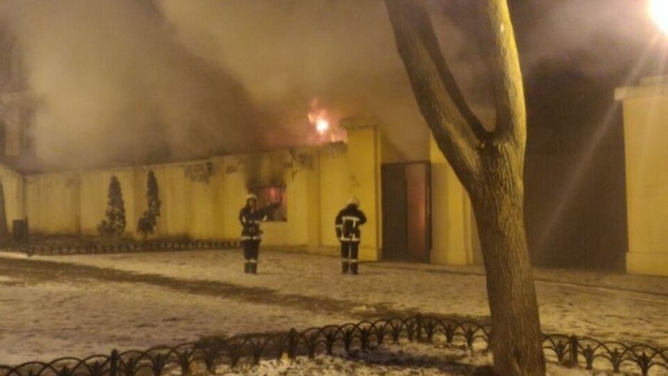 В центре Одессы горел летний театр