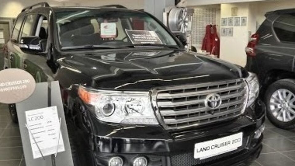 Toyota Land Cruiser 200 2014 года выпуска