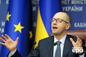 Яценюк обещает, что решение будет принято 25 января