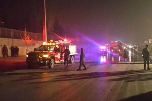 Полицейские работают на месте взрыва