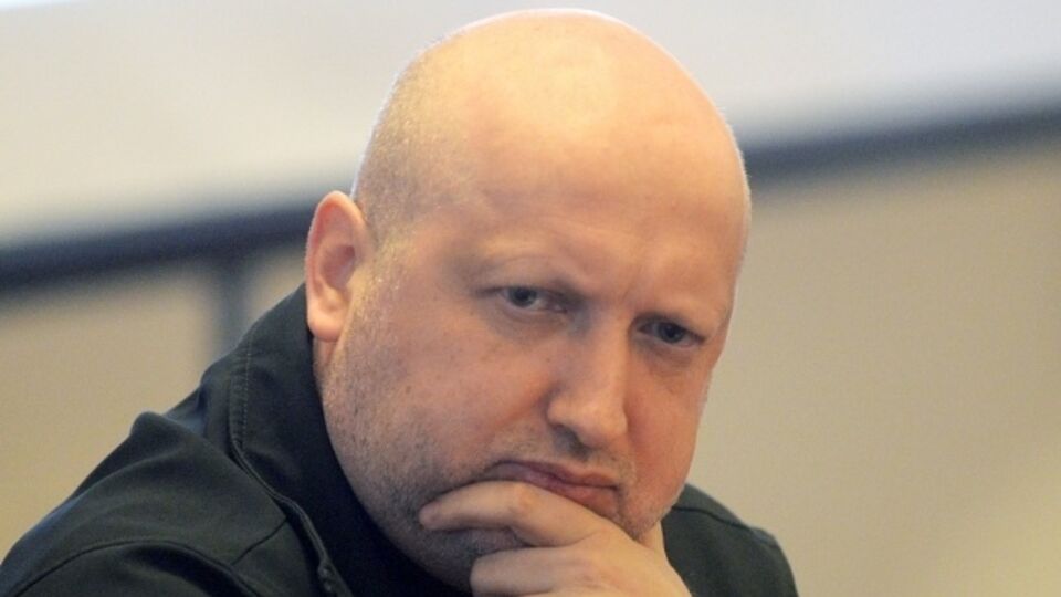 Турчинов: В условиях вызовов, которые стоят перед Украиной и Турцией, важным является углубление сотрудничества между двумя странами