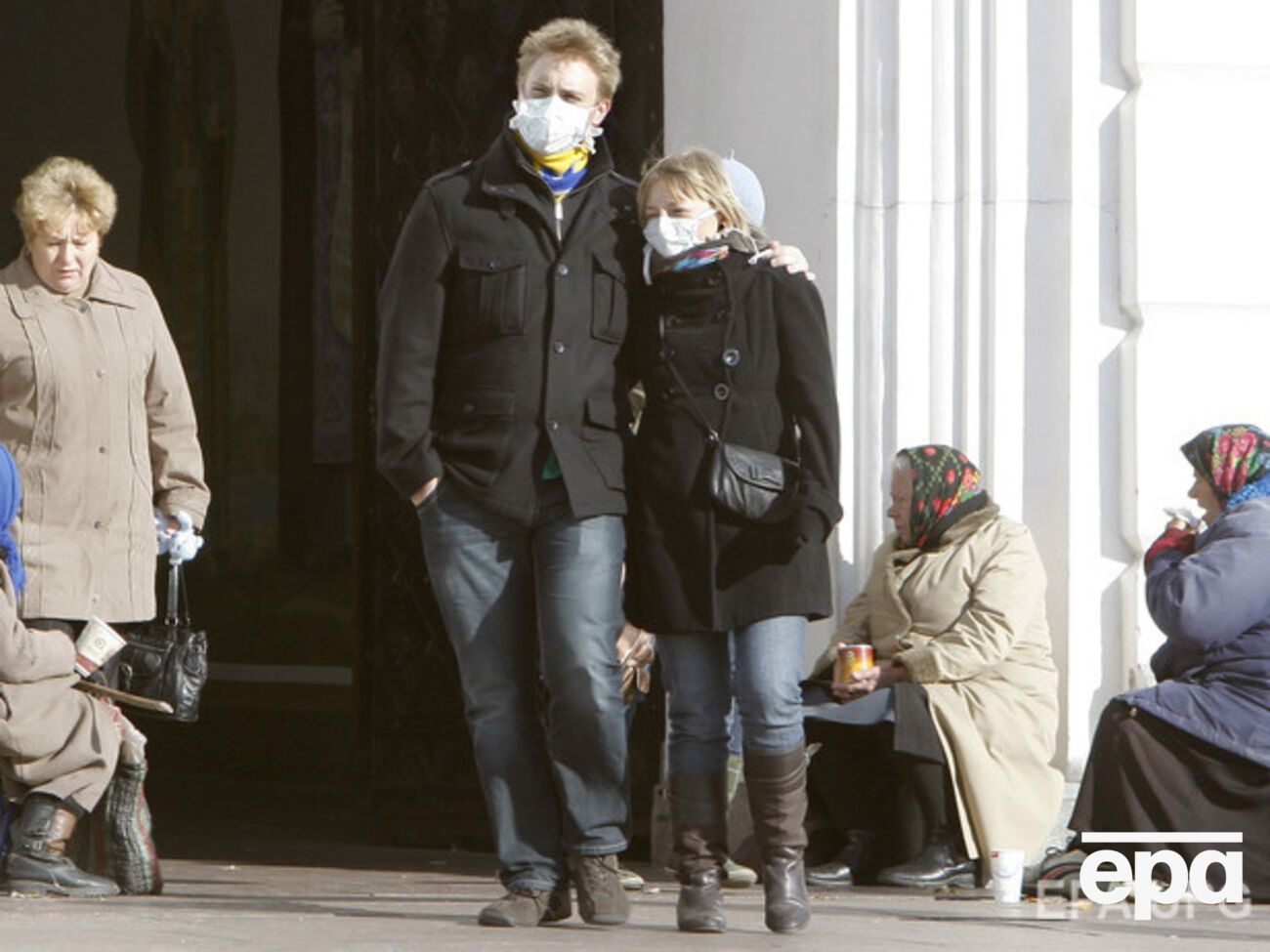 В Киеве рост заболеваемости гриппом и ОРВИ идет среди всех возрастных групп и контингентов