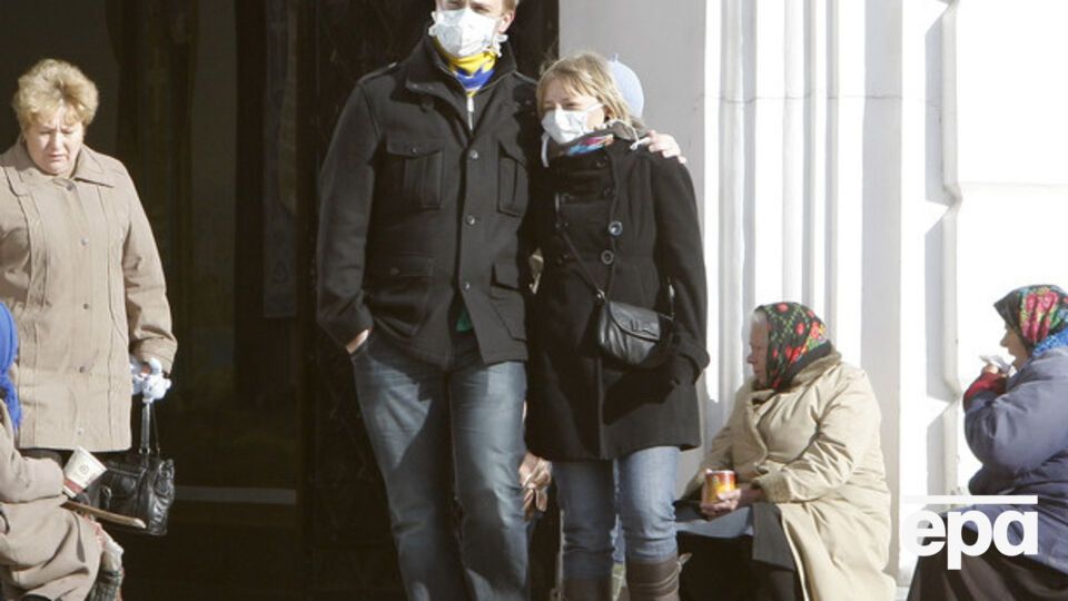 В Киеве рост заболеваемости гриппом и ОРВИ идет среди всех возрастных групп и контингентов