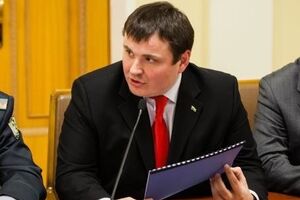 Гусев: Хочу выразить искреннюю благодарность Кабмину за то, что было принято мое повторное заявление об увольнении по собственному желанию
