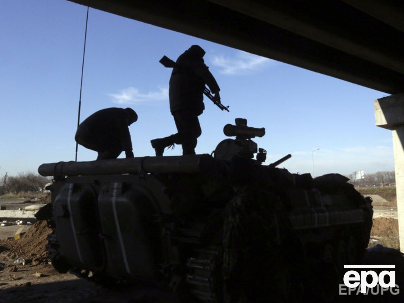 У донецкого аэропорта продолжаются бои