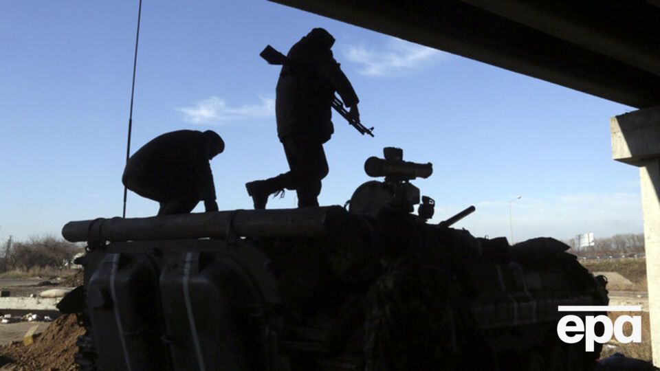 У донецкого аэропорта продолжаются бои