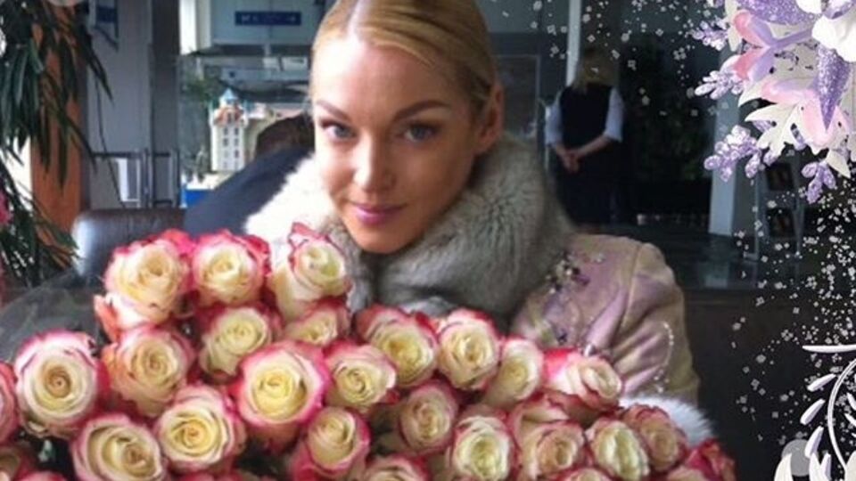 Волочкова открыла театр в собственном особняке