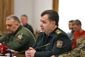 Полторак поручил проверить качество армейских сухпайков на офицерах Генштаба
