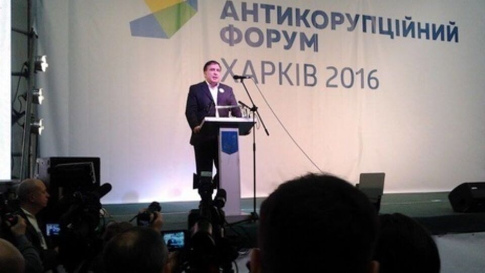 Саакашвили: Надо в корне менять систему и делать это нужно безотлагательно