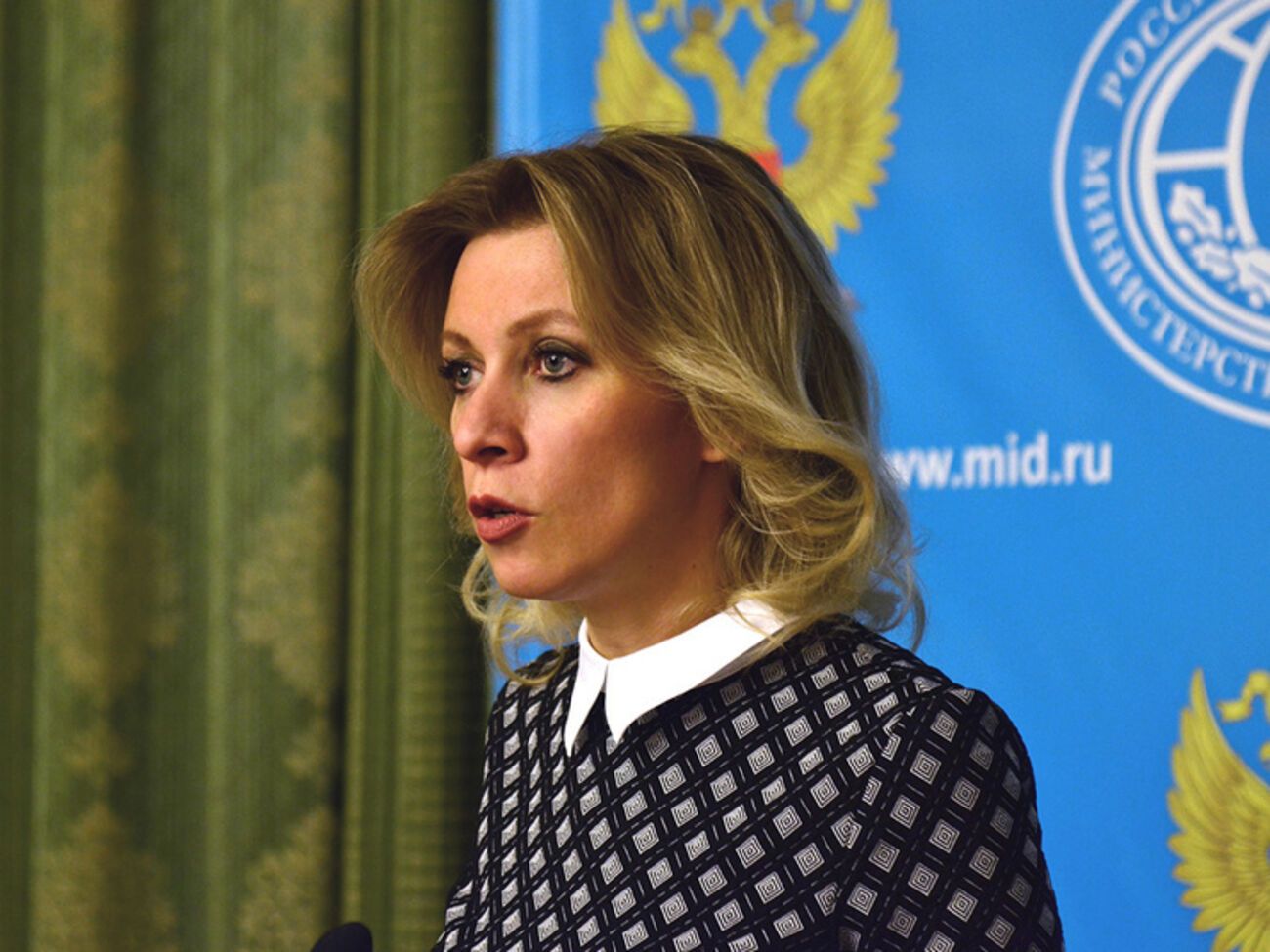 Мария Захарова обвинила администрацию Обамы в свертывании связей с Россией