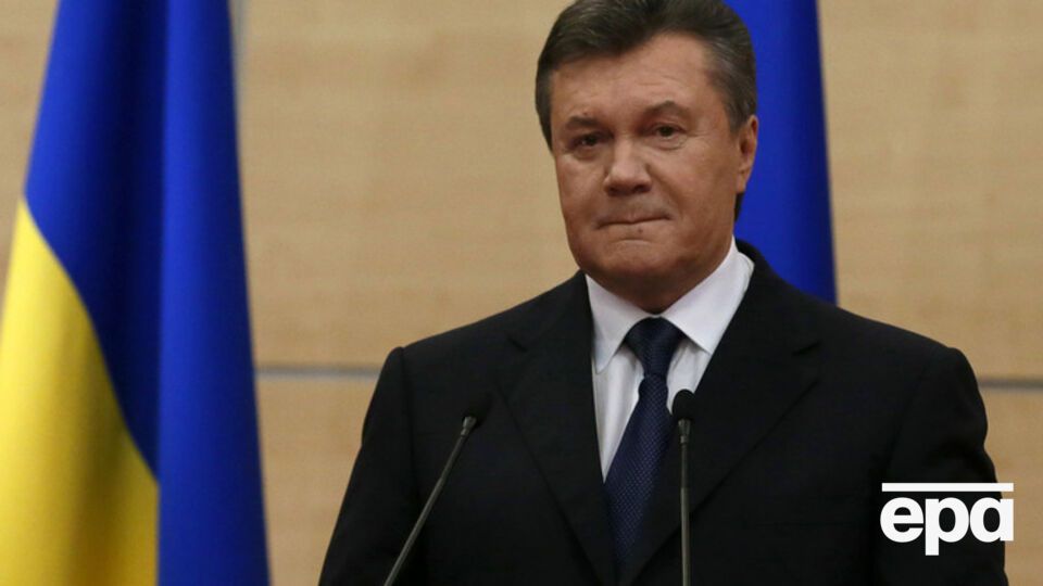 Янукович и бывшие чиновники его времен заявили, что их преследуют по политическим мотивам, Интерпол проверяет эту информацию