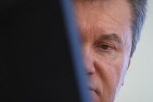 Порошенко пригласил Шнайдер-Амманна посетить Украину с официальным визитом