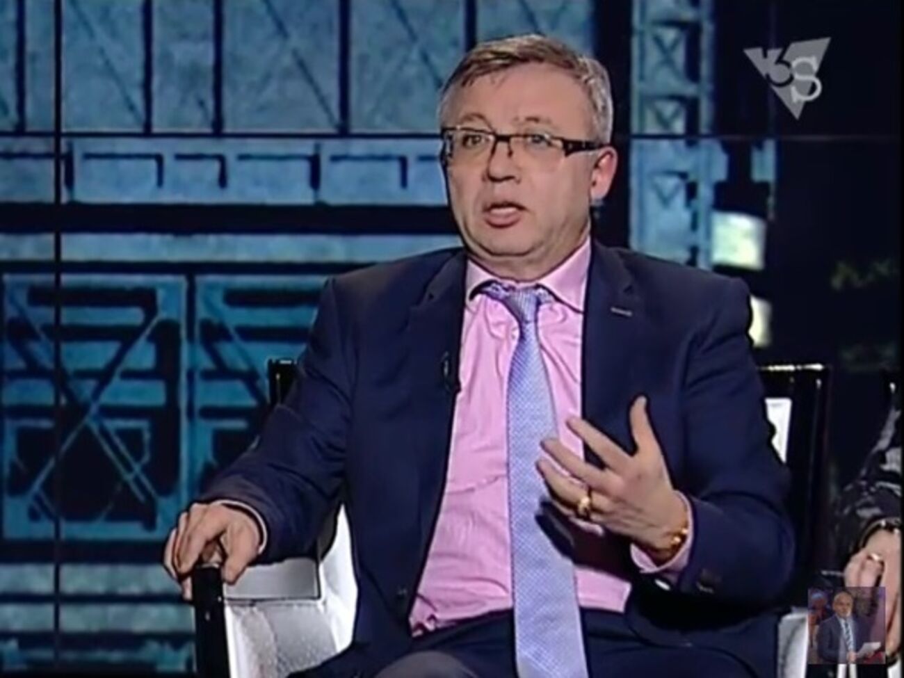 Александр Савченко: Россия&nbsp;становится адекватной своему лидеру &ndash;&nbsp;какой лидер, такая и карликовая экономика