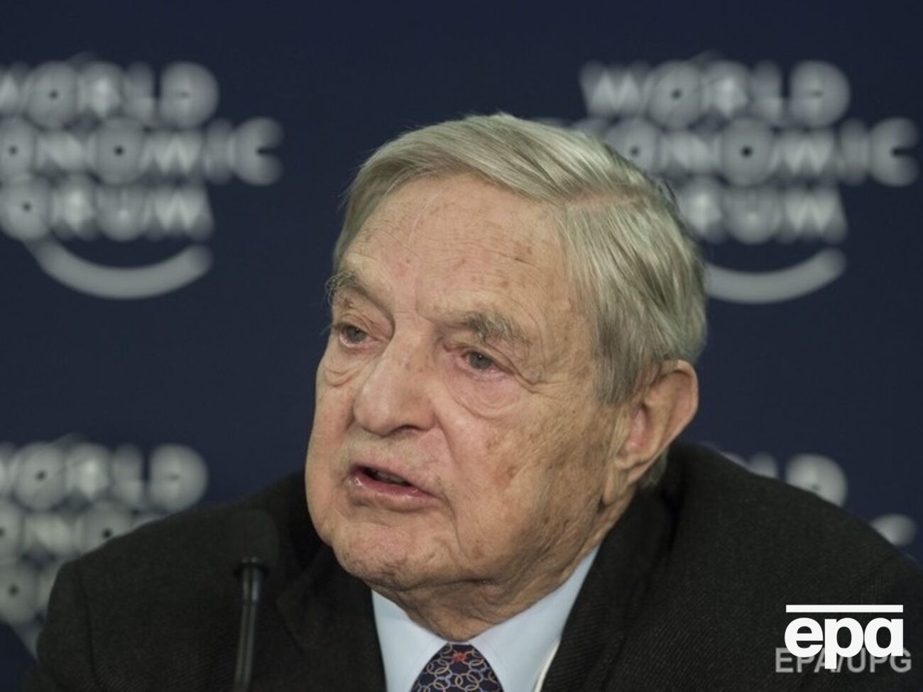 Сорос:&nbsp;Чья экономика рухнет раньше &ndash;&nbsp;европейская или российская?
