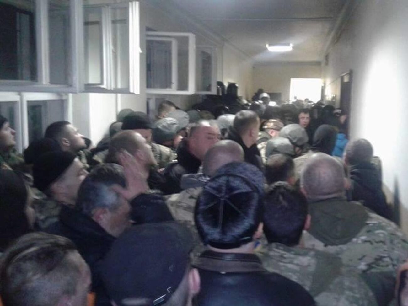 Коридор в суде, Ужгород