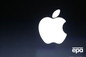 Стив Жадески, который руководил проектом под названием Titan, покидает Apple
