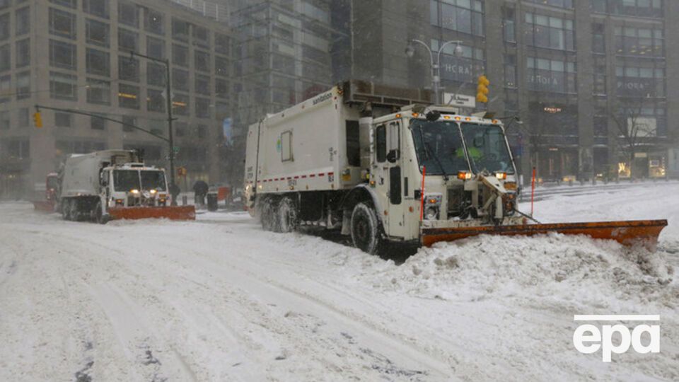 Из-за непогоды в США погибли уже 12 человек