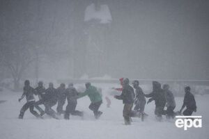 Шторм "Джонас" засыпал Нью-Йорк снегом