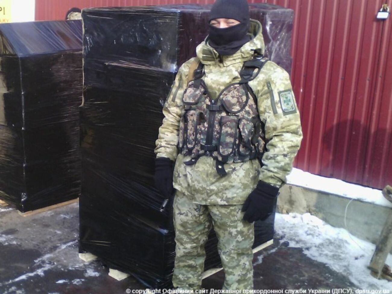 Правоохранители выявили около 100 ящиков сигарет, предназначенных для продажи в Чехии