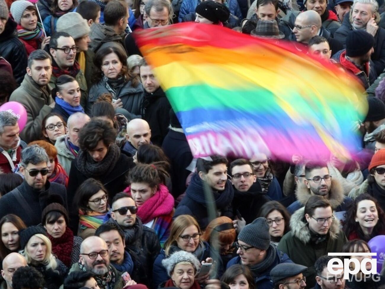 В Италии состоялись массовые акции за легализацию однополых браков. Фоторепортаж
