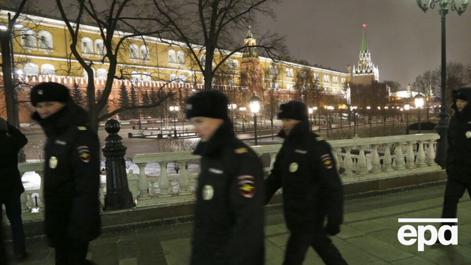 Московские полицейские ввели план "Перехват" и обнаружили автомобиль злоумышленников, но сами преступники пока не найдены