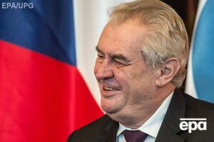 Чешский президент Милош Земан настаивает на усилении границ из-за наплыва беженцев