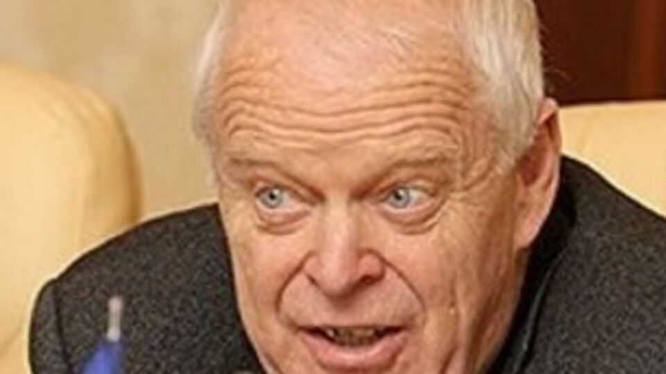 Рассмотрение реформы децентрализации в парламенте пока не планируется, заявил Гройсман