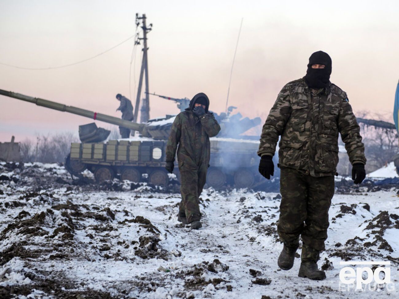 Боевики не прекращают огонь по позициям украинских военных