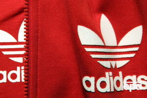 Adidas прекращает сотрудничество с ИААФ, сообщают СМИ