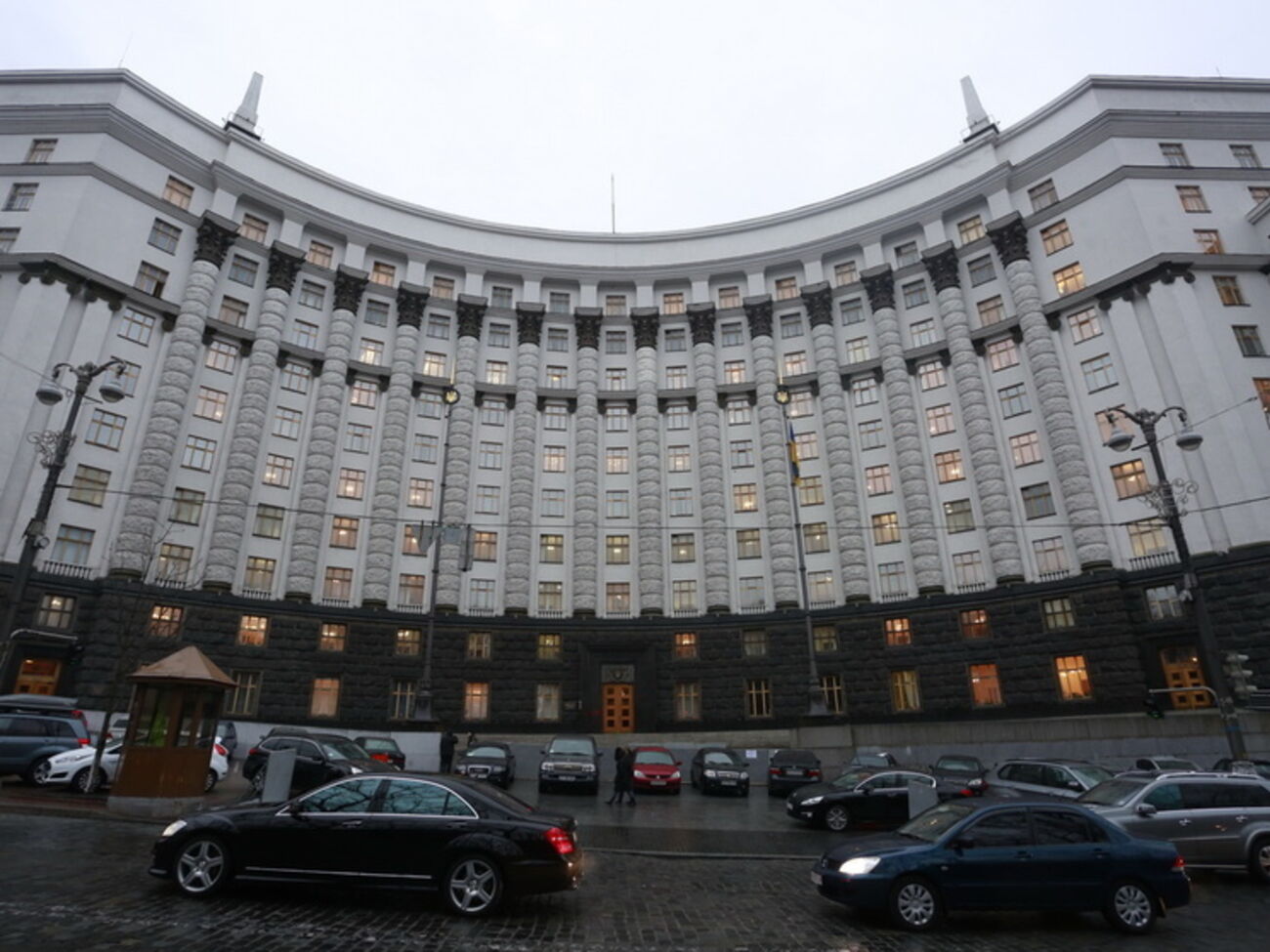 Кабмин расширяет санкции в отношении РФ