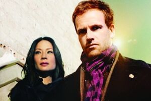 В эпизоде "Элементарно" США продают Украине оружие