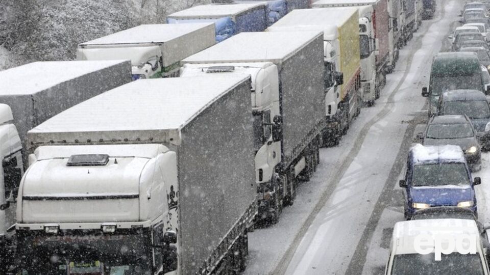 Киев ввел ограничение въезда грузовиков в город