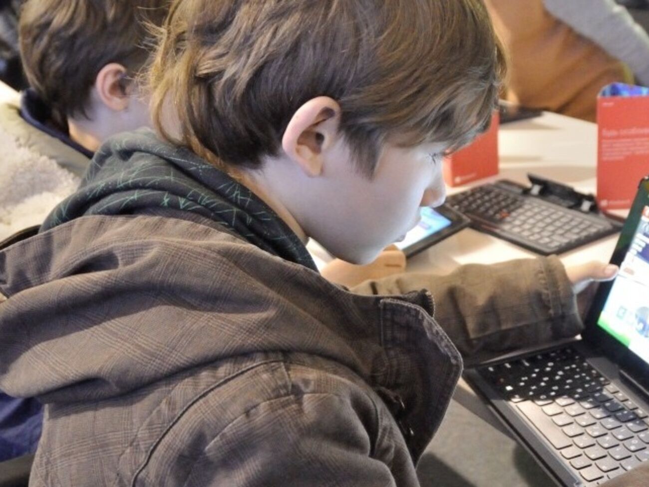 Американские дипломаты:&nbsp;Вклад в украинскую экономику таких компаний, как Samsung, Boeing и IBM, составляет более $5 млрд