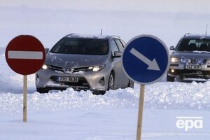 В РФ 40 человек унесло в море на льдине