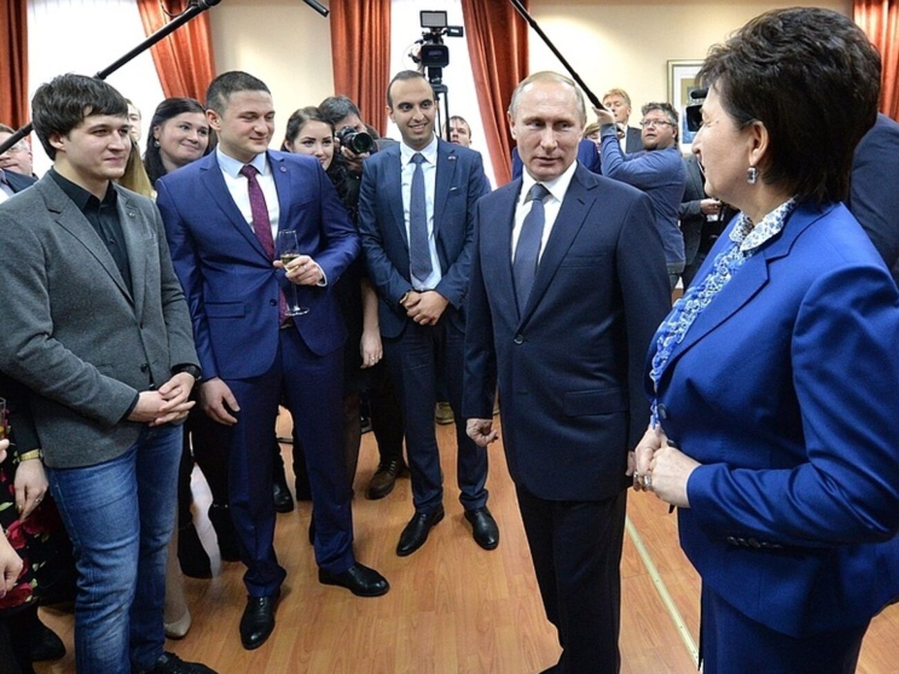 Президент России Владимир Путин на встрече со студентами Северо-Кавказского федерального университета 25 января 2016 года