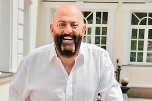 Новая пассия поддержала Шуфутинского после смерти его супруги